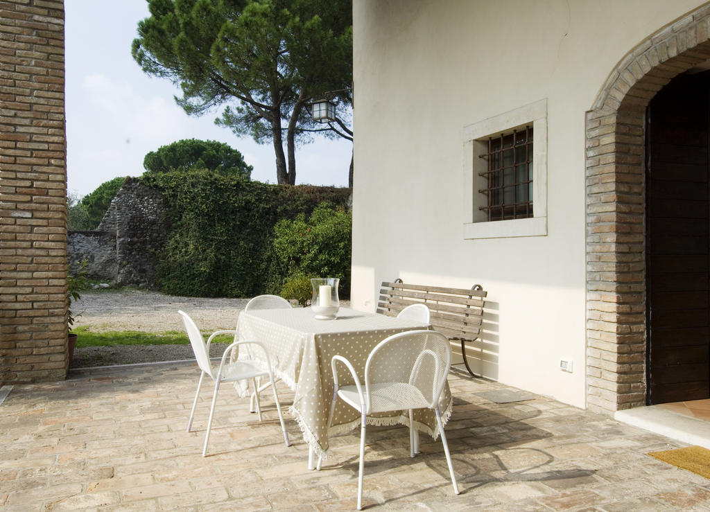 Relais Villa Sagramoso Sacchetti Verona Kamer foto